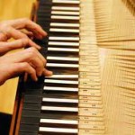 音にもコスチューム